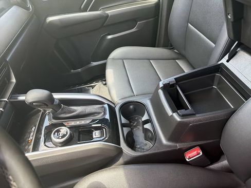 Certified 2025 Chevrolet Colorado Trail Boss AWD/4WD image 22
