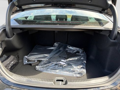 New 2026 Mercedes-Benz C 300 4MATIC Sedan image 19