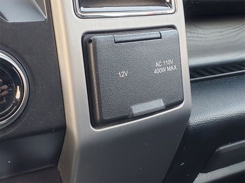 Used 2020 Ford F150 Platinum w/ Equipment Group 701A Luxury image 30