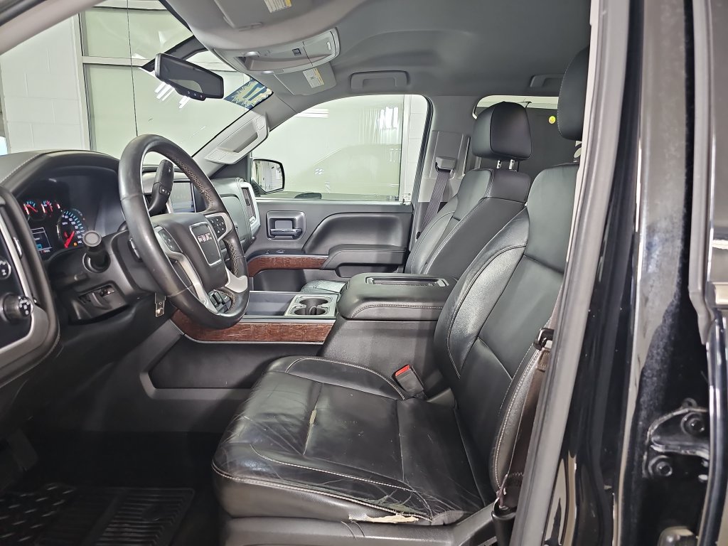 Used 2017 GMC Sierra 1500 SLT w/ SLT Premium Package AWD/4WD image 18