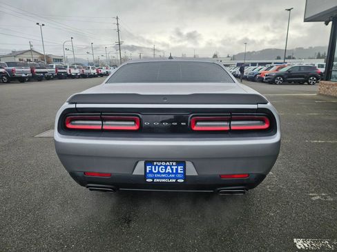 Used 2015 Dodge Challenger R/T Plus image 8