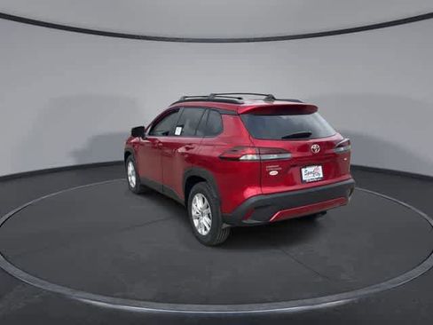 Used 2026 Toyota Corolla Cross LE w/ Moonroof Package image 6