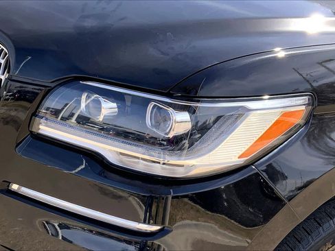 Used 2024 Lincoln Navigator Reserve image 56