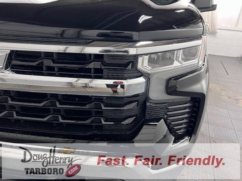 New 2025 Chevrolet Silverado 1500 LT w/ Z71 Off-Road Package image 13
