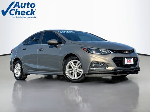 Used 2017 Chevrolet Cruze LT w/ RS Package FWD image 1