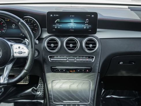 Used 2022 Mercedes-Benz GLC 43 AMG 4MATIC image 25
