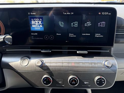 New 2026 Hyundai Kona SE image 3