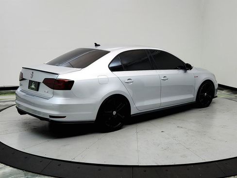 Used 2016 Volkswagen Jetta GLI SEL image 5