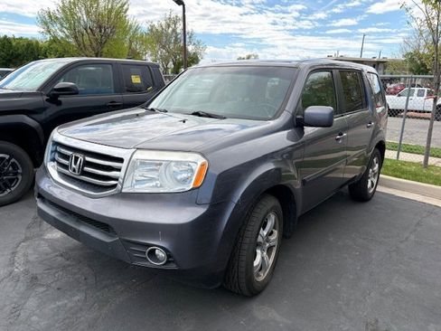 Used 2014 Honda Pilot EX image 2