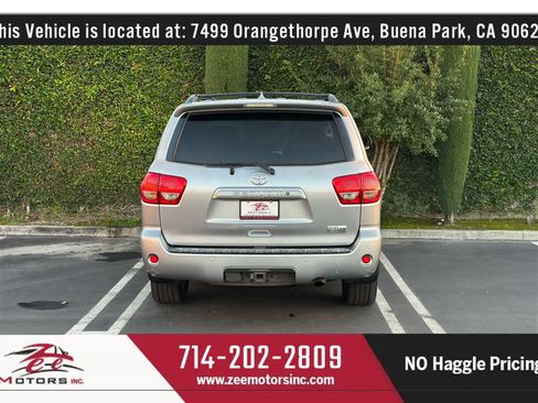 Used 2013 Toyota Sequoia Platinum RWD image 8