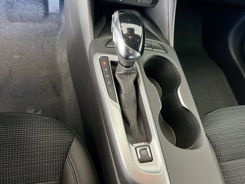 New 2026 Buick Envista Sport Touring w/ Convenience II Package FWD image 12