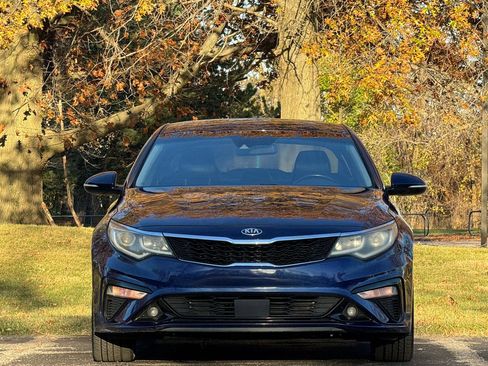 Used 2020 Kia Optima S FWD image 12