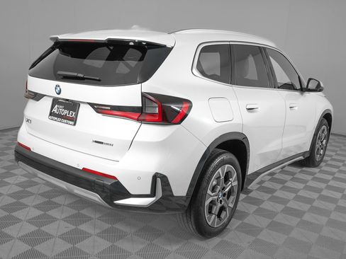 Used 2025 BMW X1 xDrive28i image 5