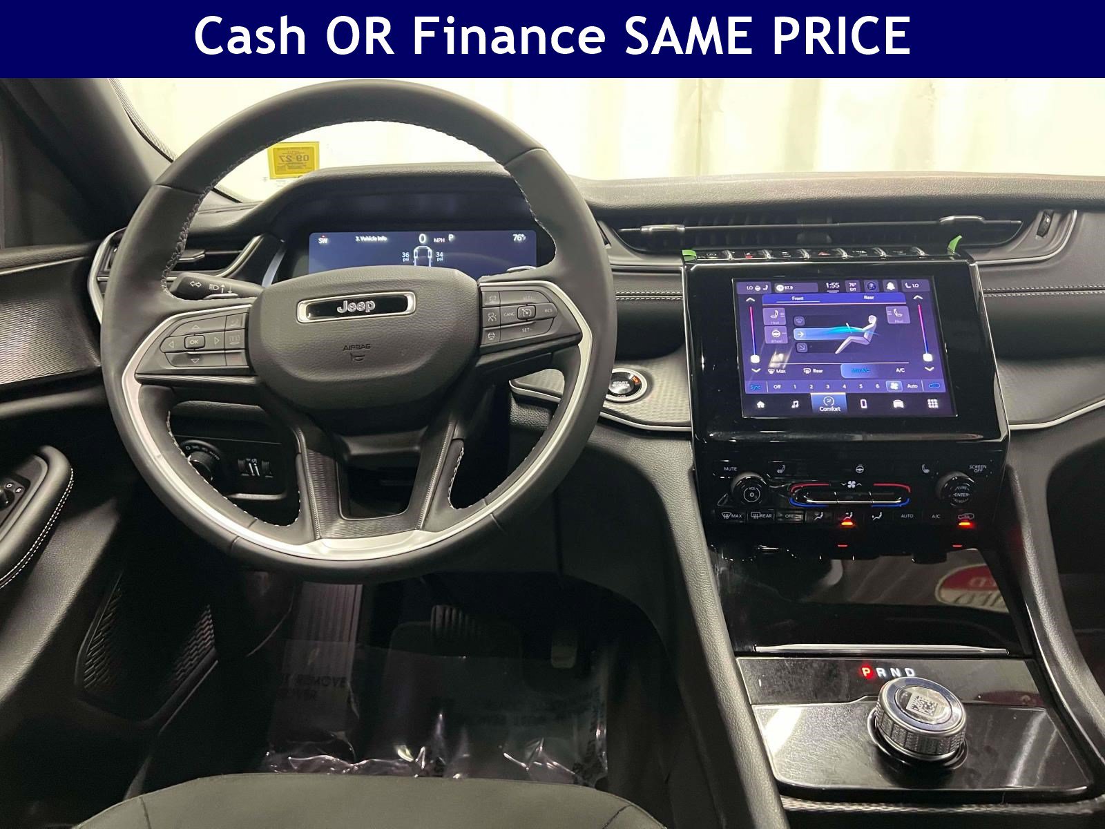 Certified 2025 Jeep Grand Cherokee L Laredo w/ Luxury Tech Group I AWD/4WD image 15