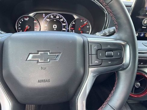 Used 2024 Chevrolet Blazer RS w/ Enhanced Convenience Package FWD image 16