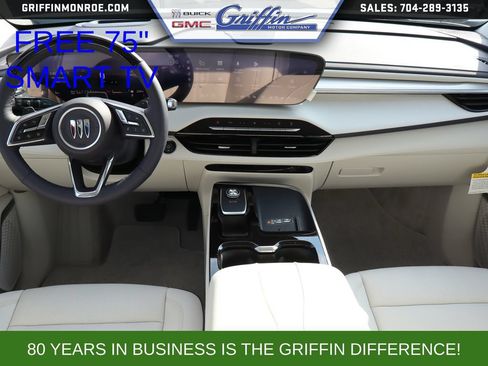 New 2027 Buick Enclave Avenir w/ LPO, Illumination Package FWD image 12