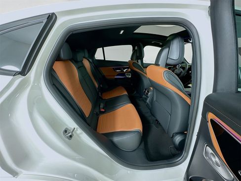 New 2026 Mercedes-Benz GLC 300 4MATIC image 31