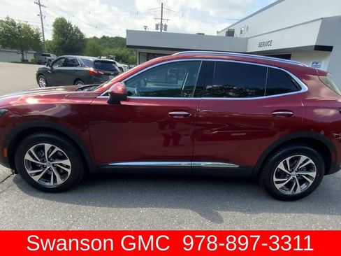 Certified 2022 Buick Envision Essence w/ Technology Package I AWD/4WD image 6
