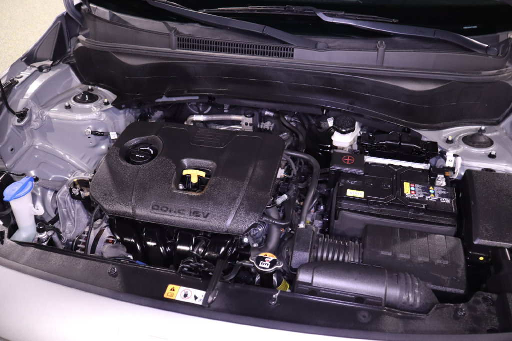 Used 2023 Kia Seltos S w/ Navigation Package FWD image 32