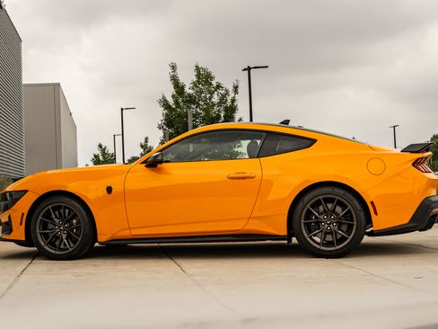 Used 2026 Ford Mustang Dark Horse RWD image 6