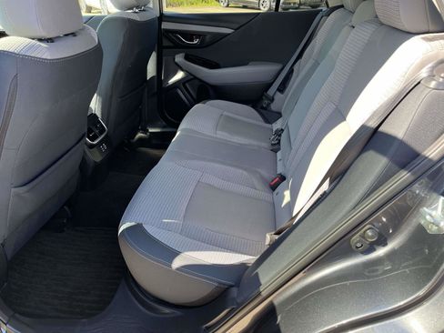 Used 2024 Subaru Outback Premium AWD/4WD image 7
