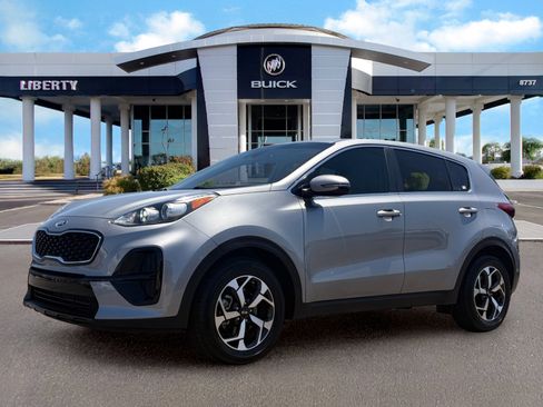 Used 2021 Kia Sportage LX w/ LX Fwd Popular Package image 8