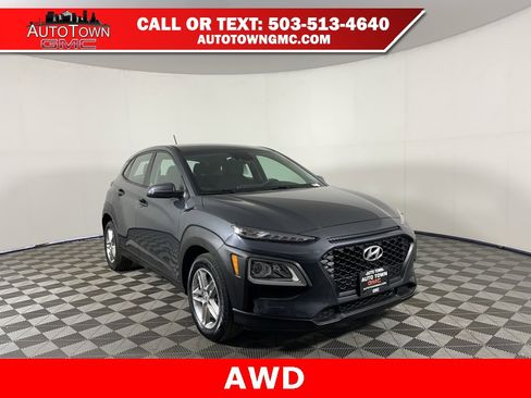 Used 2021 Hyundai Kona SE image 1
