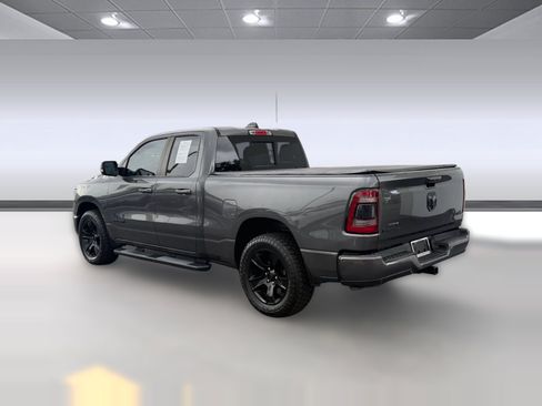 Used 2022 RAM 1500 Big Horn w/ Night Edition AWD/4WD image 3