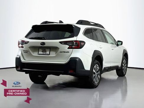 Certified 2025 Subaru Outback Premium AWD/4WD image 7
