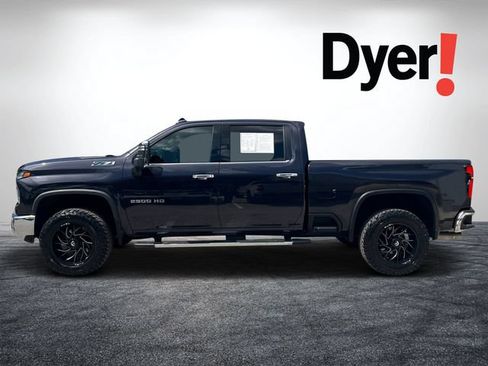 Used 2024 Chevrolet Silverado 2500 LTZ w/ LTZ Convenience Package AWD/4WD image 7