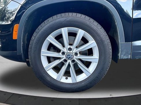 Used 2014 Volkswagen Tiguan SE FWD image 30