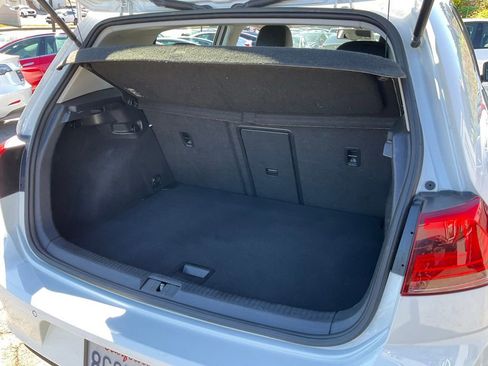 Used 2015 Volkswagen e-Golf SEL Premium FWD image 8