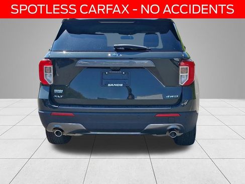 Certified 2023 Ford Explorer XLT w/ Equipment Group 202A AWD/4WD image 5