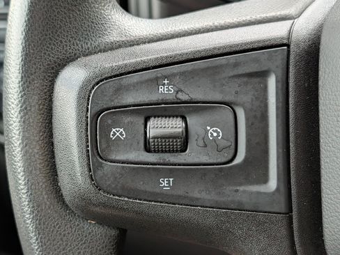 Used 2021 Chevrolet Silverado 1500 Custom AWD/4WD image 33