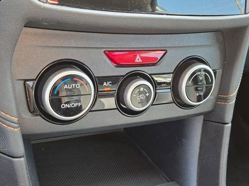 Used 2022 Subaru Crosstrek 2.0i Premium image 23