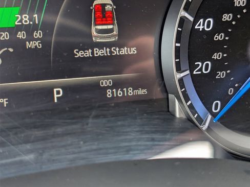 Used 2021 Toyota Highlander XLE image 16