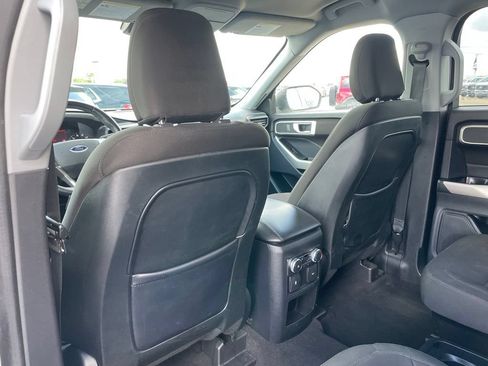 Used 2020 Ford Explorer XLT w/ Comfort Package AWD/4WD image 44