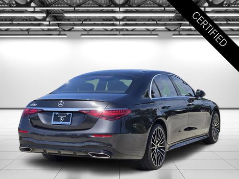Certified 2022 Mercedes-Benz S 580 4MATIC Sedan image 9