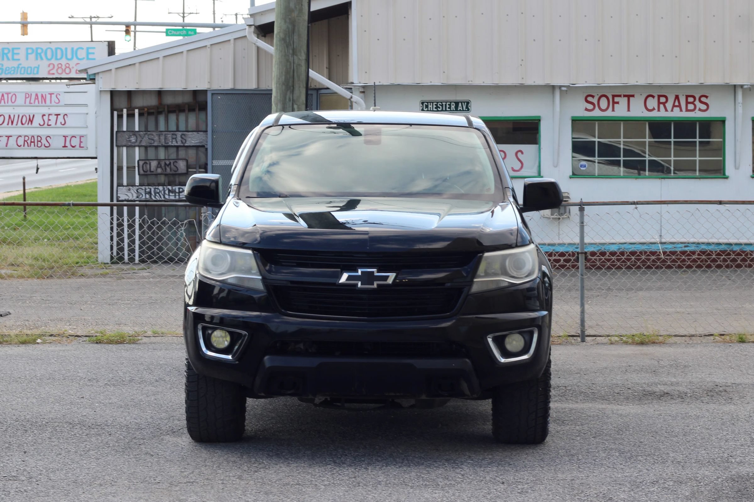 Used 2018 Chevrolet Colorado Z71 w/ Z71 Midnight Edition AWD/4WD image 2
