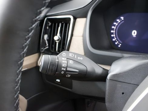 New 2026 Volvo XC90 B6 Plus w/ Protection Package Premier image 20