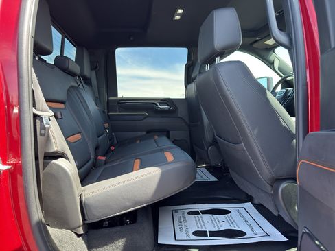 Used 2025 GMC Sierra 3500 AT4 w/ AT4 Premium Plus Package AWD/4WD image 13