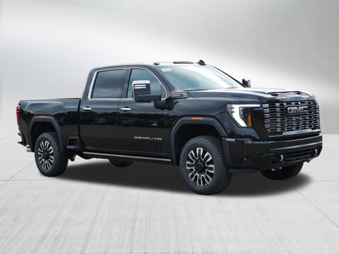 New 2026 GMC Sierra 2500 Denali Ultimate image 7