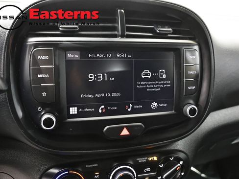 Used 2024 Kia Soul LX w/ Option Group 015 FWD image 18