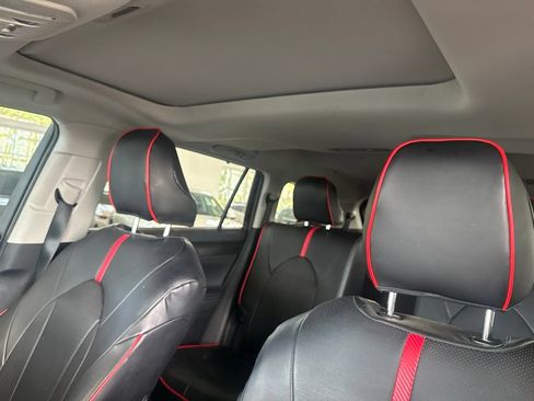 Used 2020 Toyota Highlander Limited AWD/4WD image 7