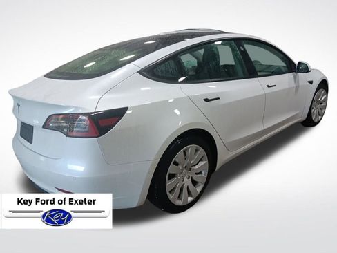 Used 2021 Tesla Model 3 Standard Range Plus image 11