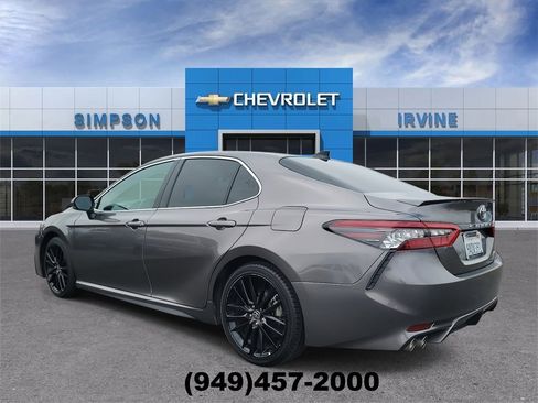 Used 2022 Toyota Camry XSE image 6
