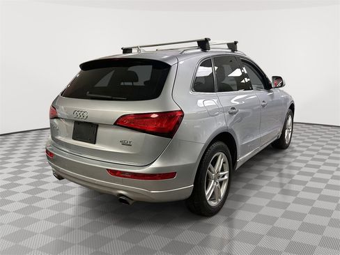 Used 2016 Audi Q5 2.0T Premium Plus w/ Technology Package image 2