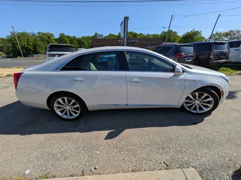 Used 2017 Cadillac XTS Luxury w/ Driver Awareness Package AWD/4WD image 7