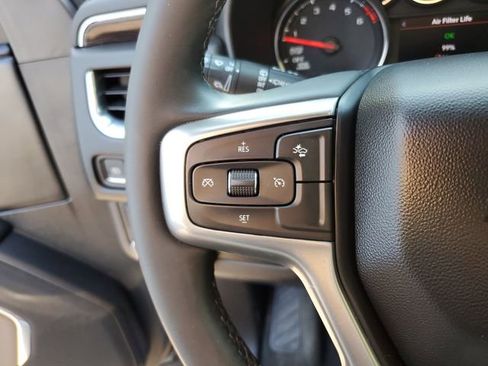 Used 2023 Chevrolet Suburban LS RWD image 27