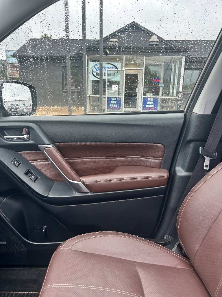 Used 2018 Subaru Forester 2.5i Touring AWD/4WD image 15